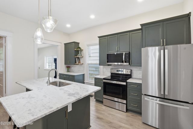 1034 S Shelby St, Louisville, KY 40203