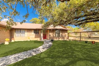 5172 Fm 2001, Lockhart, TX 78644