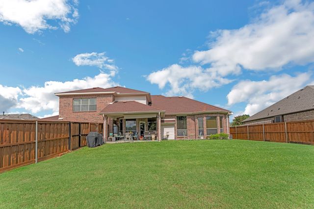 705 Newcastle Drive, Desoto, TX 75115