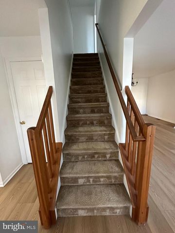 101 COVENTRY WAY, Mount Laurel, NJ 08054