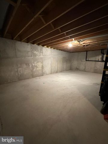 101 COVENTRY WAY, Mount Laurel, NJ 08054