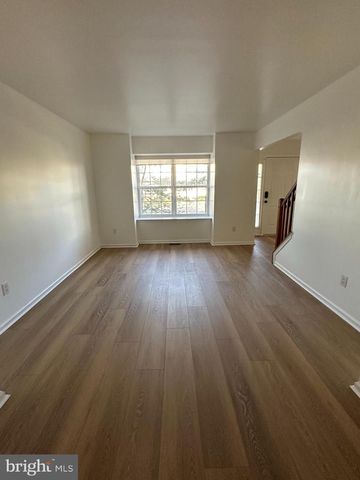 101 COVENTRY WAY, Mount Laurel, NJ 08054