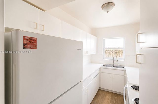 7271 Gary Ave 4, Miami Beach, FL 33141
