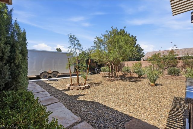 8018 Rushmore Avenue, Las Vegas, NV 89131