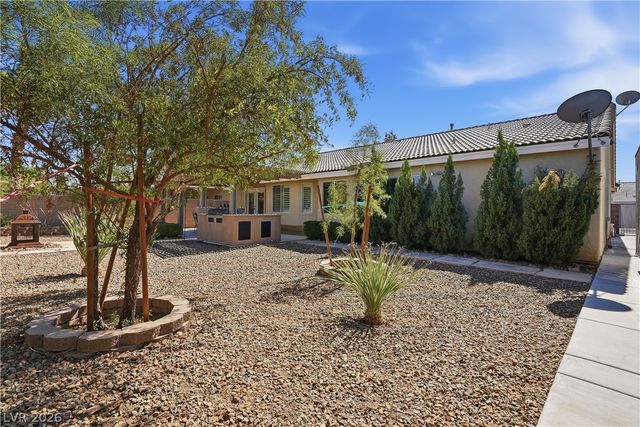 8018 Rushmore Avenue, Las Vegas, NV 89131