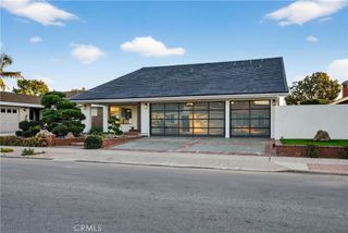 4664 Hazelnut Avenue, Seal Beach, CA 90740