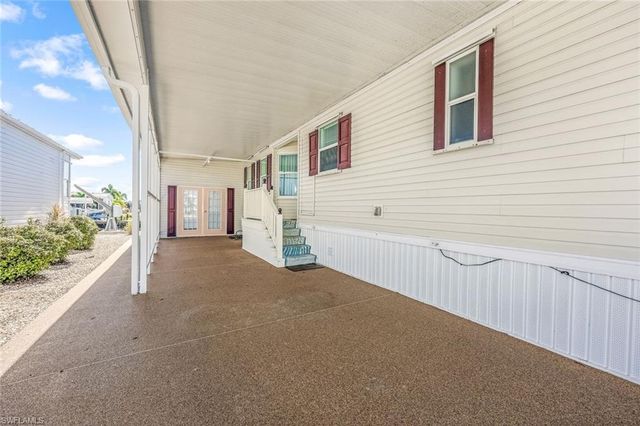 3088 Skipper LN, St. James City, FL 33956