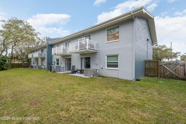 1727 Avocado Avenue 8, Melbourne, FL 32935