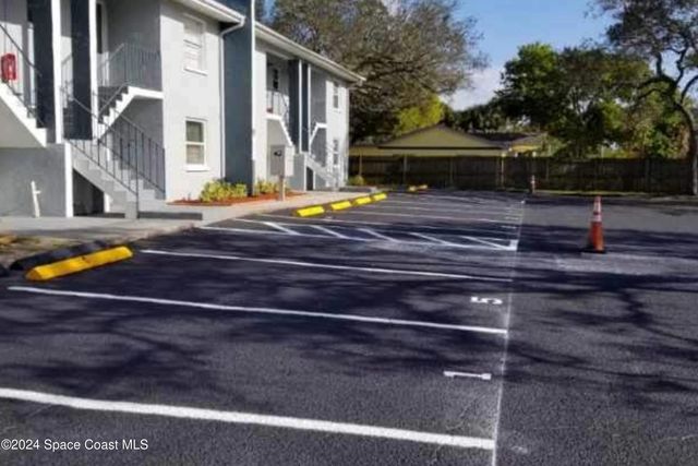 1727 Avocado Avenue 8, Melbourne, FL 32935