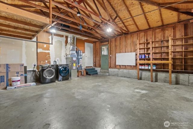 16625 126th Avenue SE, Renton, WA 98058