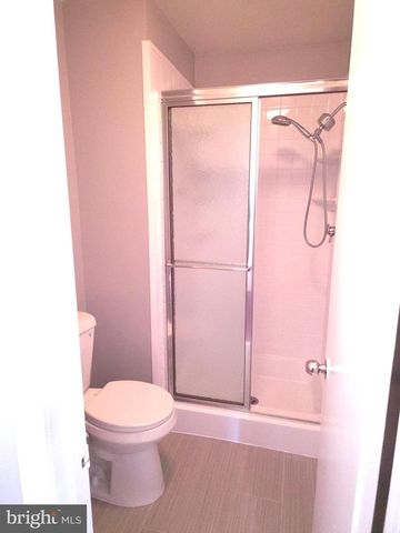 117 LAZY HOLLOW DR, Gaithersburg, MD 20878