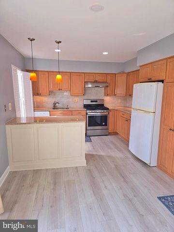 117 LAZY HOLLOW DR, Gaithersburg, MD 20878