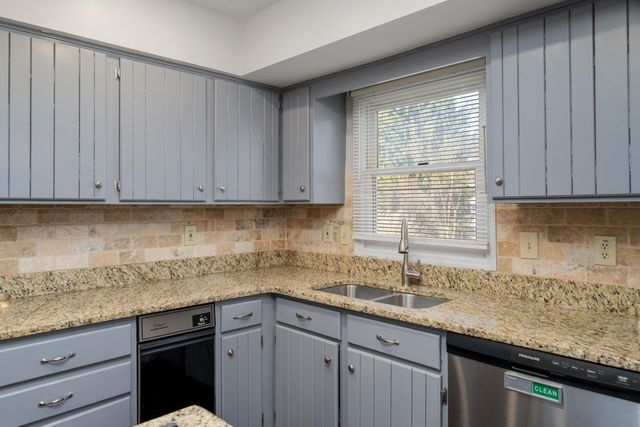 2279 Fernleaf Lane, Columbus, OH 43235