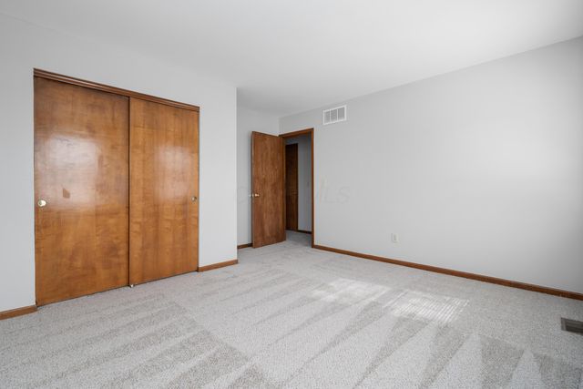 2279 Fernleaf Lane, Columbus, OH 43235