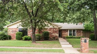 3501 Pecan Circle, Bedford, TX 76021