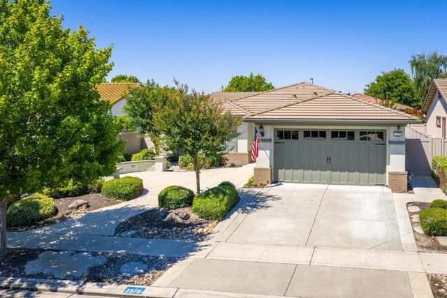 2379 Belle Glade Ln, Manteca, CA 95336