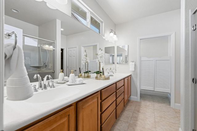 2379 Belle Glade Ln, Manteca, CA 95336