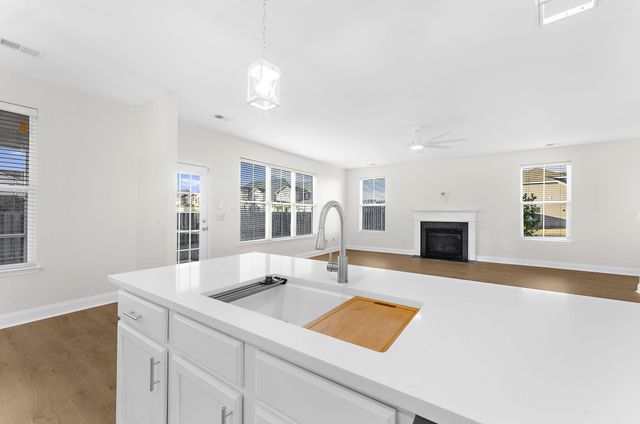 145 Glenspring Drive, Summerville, SC 29486