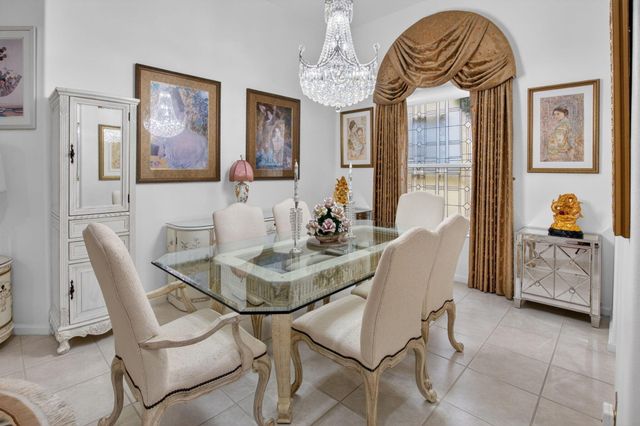 7032 Demedici Circle, Delray Beach, FL 33446