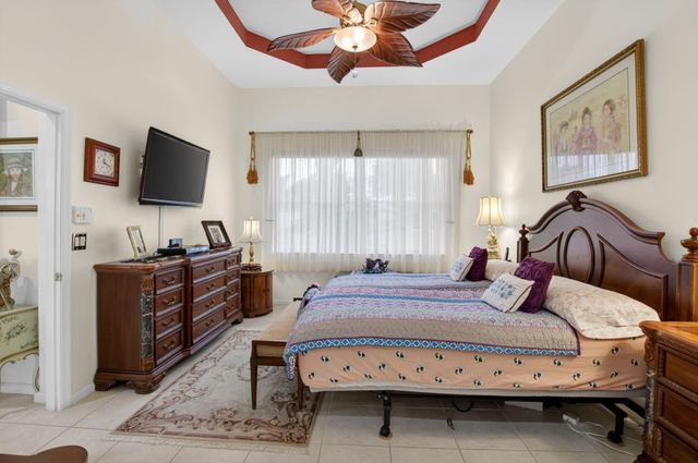 7032 Demedici Circle, Delray Beach, FL 33446