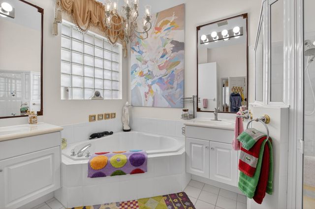 7032 Demedici Circle, Delray Beach, FL 33446