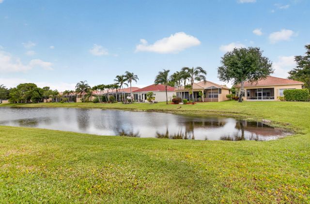 7032 Demedici Circle, Delray Beach, FL 33446