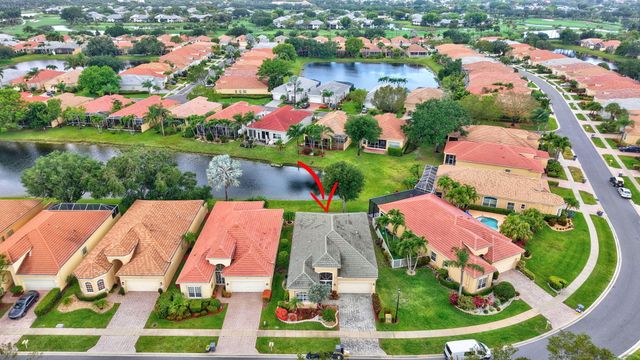 7032 Demedici Circle, Delray Beach, FL 33446
