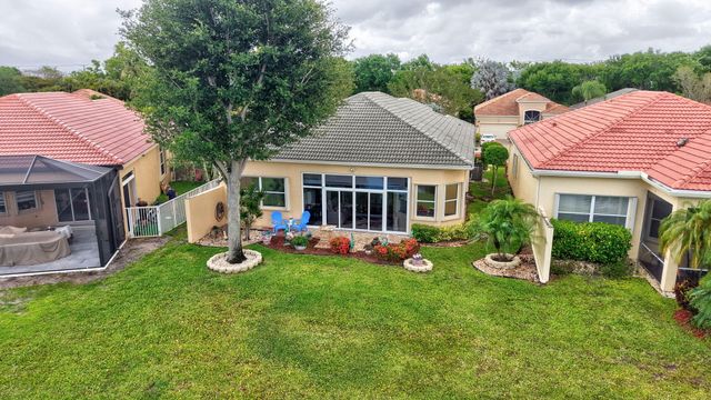7032 Demedici Circle, Delray Beach, FL 33446