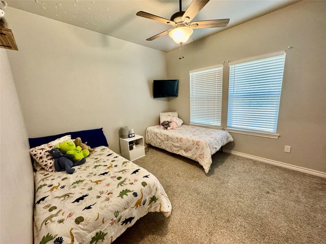 702 Pillar Street, Bowie, TX 76230