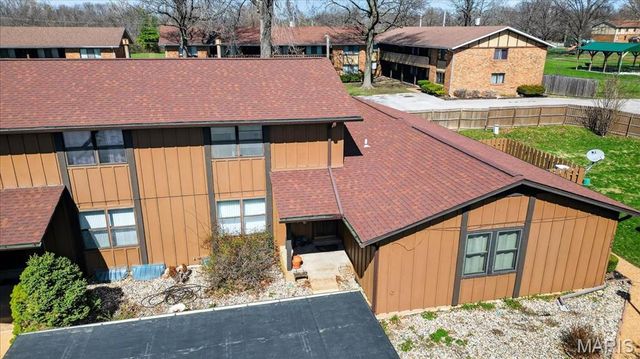 1503 Hampton Court, Belleville, IL 62223