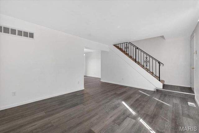 1503 Hampton Court, Belleville, IL 62223