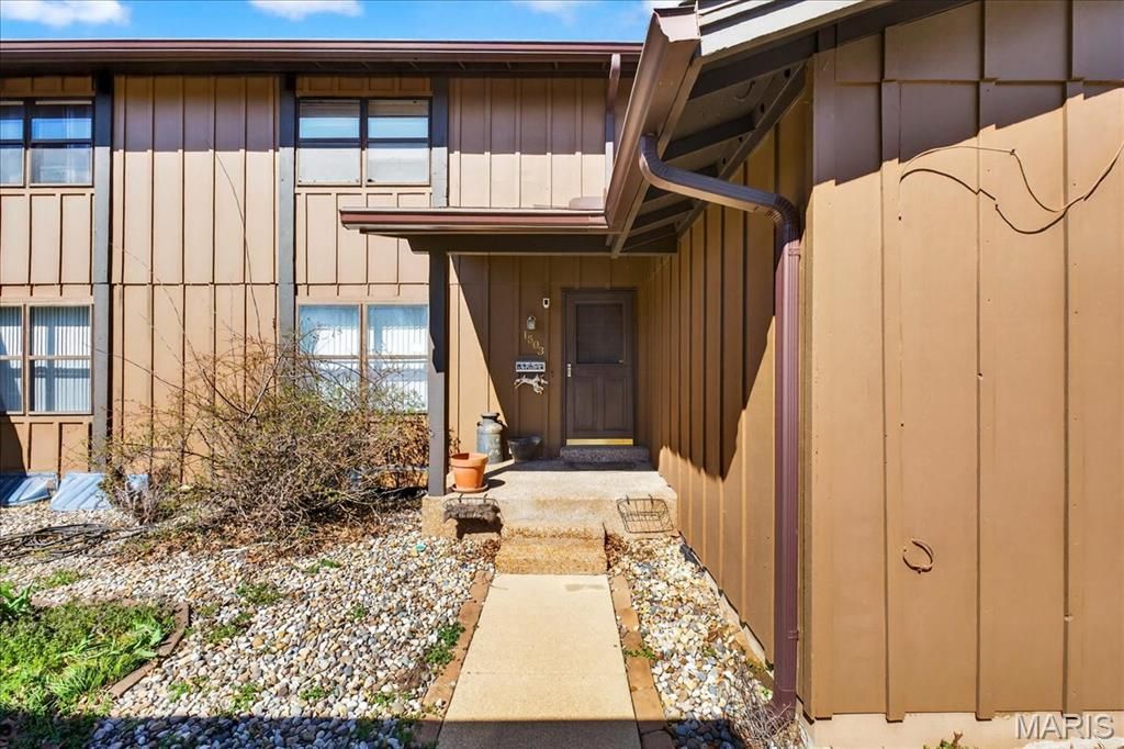 1503 Hampton Court, Belleville, IL 62223