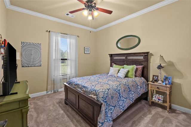 5220 Forest Cove Drive, Dickinson, TX 77539