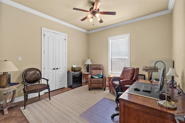 5220 Forest Cove Drive, Dickinson, TX 77539