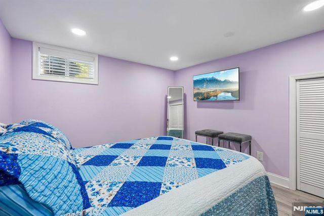 13-38 Hedman Place, Fair Lawn, NJ 07410