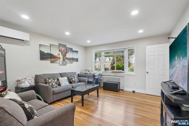 13-38 Hedman Place, Fair Lawn, NJ 07410