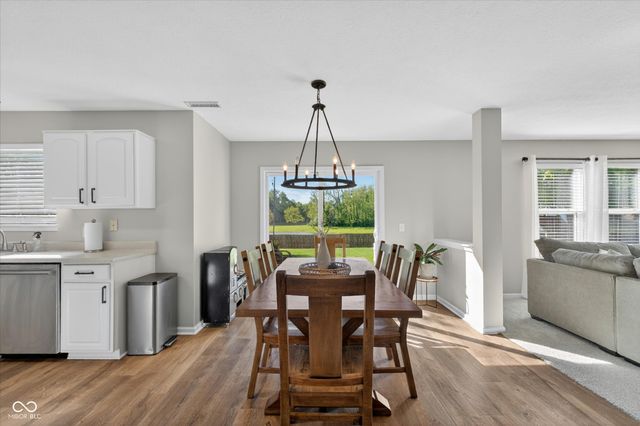 5977 Dado Drive, Noblesville, IN 46062