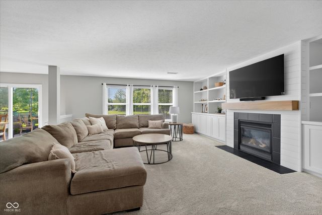 5977 Dado Drive, Noblesville, IN 46062