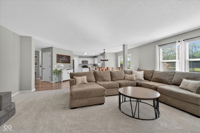 5977 Dado Drive, Noblesville, IN 46062