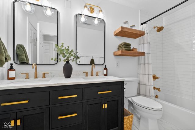 5977 Dado Drive, Noblesville, IN 46062