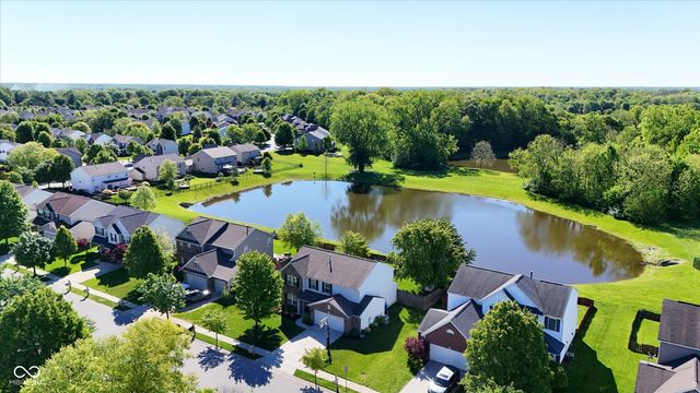 5977 Dado Drive, Noblesville, IN 46062