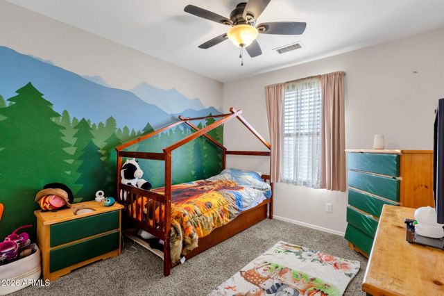 3892 E IRONHORSE Road, Gilbert, AZ 85297