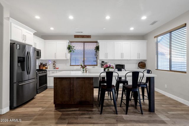 3892 E IRONHORSE Road, Gilbert, AZ 85297