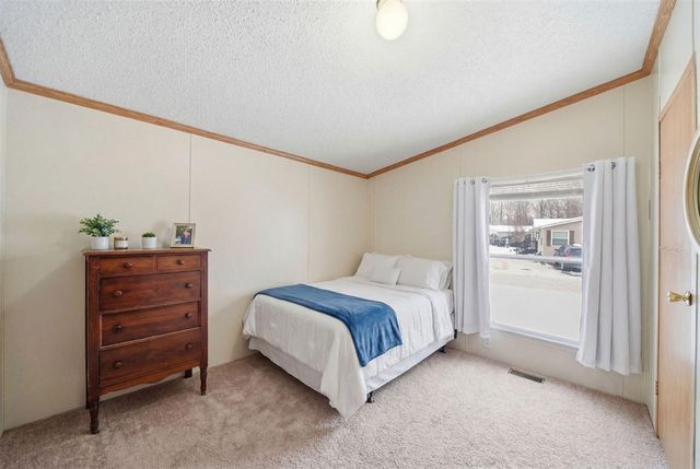 809 Missouri River Drive, Adrian, MI 49221