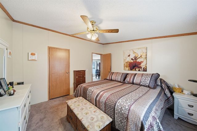 809 Missouri River Drive, Adrian, MI 49221