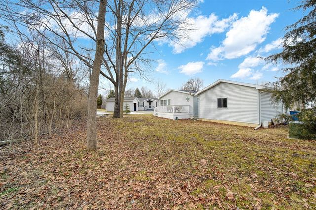 809 Missouri River Drive, Adrian, MI 49221