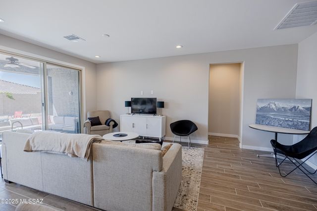 2269 W Azure Creek Loop, Oro Valley, AZ 85742