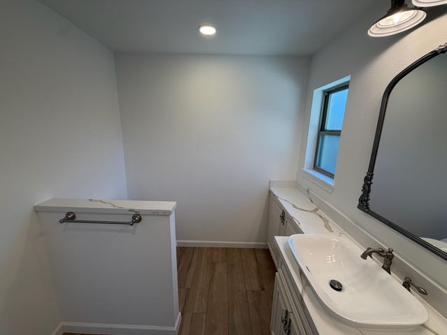 2742 Triway Lane, Houston, TX 77043