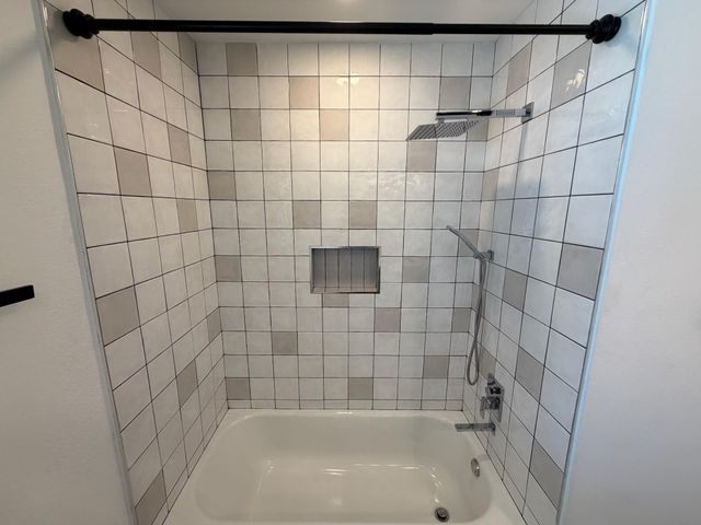 2742 Triway Lane, Houston, TX 77043