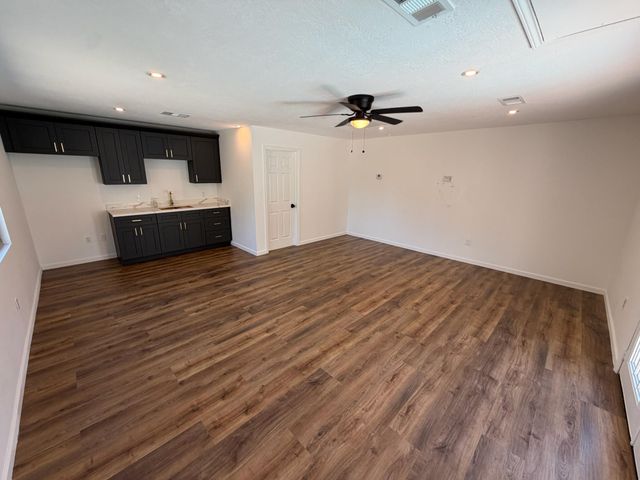 2742 Triway Lane, Houston, TX 77043